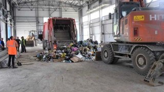 Сахалинские регоператоры начнут контролировать мусор с контейнеров